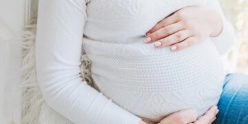 The In-laws Are Asking For An IPhone From The Pregnant Daughter-in-law Of Canada, The Woman Said – People Think They Are Rich – कनाडा की गर्भवती बहू से आईफोन मांग रहे हैं ससुराल वाले, महिला ने कहा