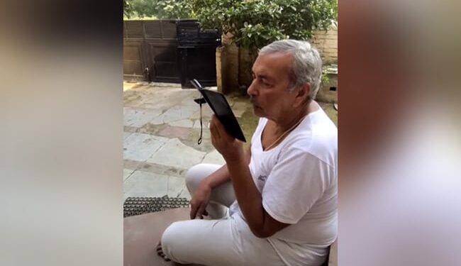 Funny Viral Video: Google Failed In Front Of A Question Of An Elderly Person