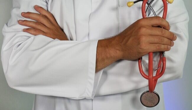 Mother Takes Her Single Son To A Psychiatrist Complains He Never Brought A Girl Home And Denies For Marriage In China Then What Happened Read Here