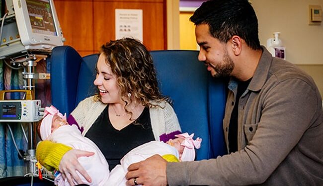 OMG: American Woman Surprised Everyone By Giving Birth To Twins Twice In 13 Months Ndtv Hindi Ndtv India