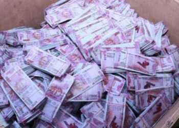 लॉटरी ने एक झटके में बदल दी किस्मत! बना 6000 करोड़ रुपये से अधिक का मालिक