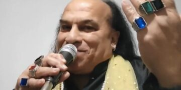 Chahat Fateh Ali Khan Version Of Pakistan Super League Anthem Goes Viral, Social Media User Irritates Too Much