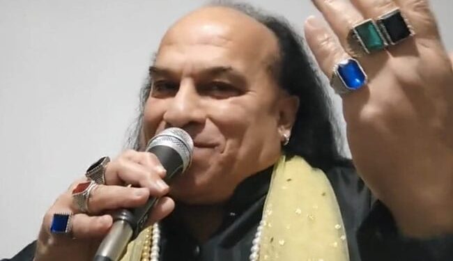 Chahat Fateh Ali Khan Version Of Pakistan Super League Anthem Goes Viral, Social Media User Irritates Too Much