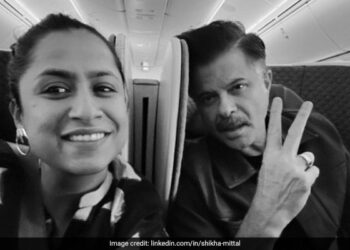 Vistara Passenger Shares How Anil Kapoor Made Her Flight Memorable Read Interesting Viral LinkedIn Post