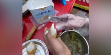 Users Got Angry After Seeing Golgappa With Ice Cream, Said- Brother, Have Some Mercy, Dont Destroy The Earth Ndtv Hindi Ndtv India – आइसक्रीम वाला गोलगप्पा देखकर यूज़र्स भड़के, कहा