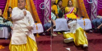 Son Fell On The Stage While Dancing Then What The Mother Did Immediately Every Parent Should Do See Viral Video