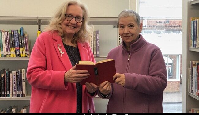 Took A Book From The Library At The Age Of 14, The Woman Returned It After 56 Years, Had To Pay A Fine Of 1.7 Lakhs Ndtv Hindi Ndtv India