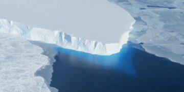 Ntarctica Ice Melt: Close Up View Of Snow Melting Under Antarcticas Doomsday Glacier, Giant Thwaites Glacier Melting Fast, Scientists Warn, Catastrophe May Come