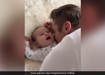 Viral Video: This Antics Of Father And Son Will Make Your Day Ndtv Hindi Ndtv India