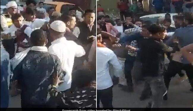 Groom Fufa Did Not Get Matar Paneer In Wedding So There Was A Ruckus Hit Everyone Guests Fight In Baghpat Up Video Viral