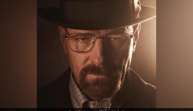 Breaking Bad Character Iconic White Underwear Expected To Fetch 5000 At Auction, White Underwear From Breaking Bad To Be Auctioned For 5000