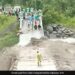Viral Video: Viral Video Of A Person Crossing The Swollen River, Panic Prevailed Among The Viewers Ndtv India Ndtv Hindi