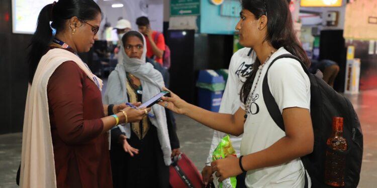 Woman Ticket Checker Of Indian Railways Has Collected Over Rs 1 Crore In Fine Railway Ministry Praises See Post