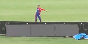 Watch: Jemimah Rodrigues Dance Move During Cricket Match Wins Hearts | Jemimah Rodrigues Start Dancing While Fielding On Boundary