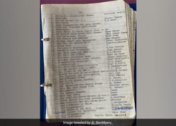 94 Years Old Grandmother Read 1658 Books In 80 Years, Made A Record Of All And Made Note In Copy, Read Full Story