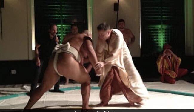8 Years Of Pain: Old Photo Of Elon Musk Fighting A Sumo Wrestler Goes Viral, Twitter CEO Reacts