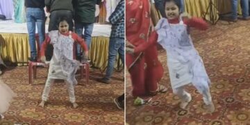 Little Girl Dances On 52 Gaj Ka Daman Haryanvi Song At A Wedding People Forgetting The Bride And Groom In Viral Video