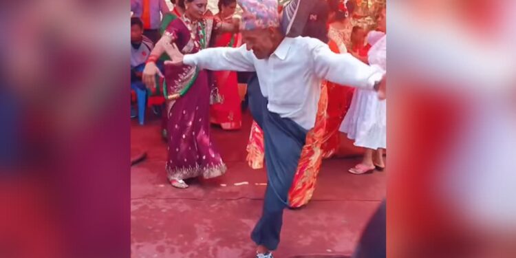 Dance Yoga Viral Video: Nepali Man Dancing Doing Yoga Poses In Wedding Function Funny Viral Video, Dance Yoga Fitness Workout, Yoga For Men, Shocking Video, Amazing Unique Dance Style