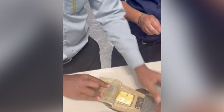 Gold Worth Rs 60.67 Lakh Was Hidden In The Toilet Of The Aircraft, Flight Came From Dubai To Chennai