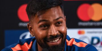 Gujrat Young Allrounder Give Reason Why Ms Dhoni And Hardik Are Similar On Ground