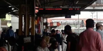 3 मिनट तकपटना रेलवे स्टेशन की स्‍क्रीन पर चलती रही पॉर्न क्लिप, 5 ऐसे और मामले हो चुके हैं