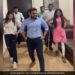 Manager Dances With His Team To Naatu Naatu Song In Office Internet Says Office Ho Toh Aisa See Viral Video – मैनेजर ने ऑफिस में अपनी टीम के साथ नाटू नाटू गाने पर किया डांस, सिखाए डांस स्टेप्स, लोग बोले