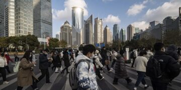 China Falling Birth Rate: As China Birth Rate Falls, College Students Given A Week Off To Fall In Love Says Report