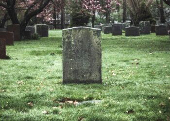 Employee Asks For Leave To Pay Respects To Ancestors Boss Demands Strange Proof To Know The Exact Reason For Leave