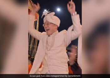 Punjabi Bhangra Color On Korean Groom, Something Happened After Dancing, You Will Be Surprised To See