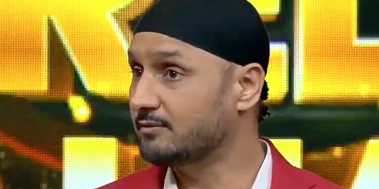Give Chance To Both Of Them, Otherwise It Might Be Late, Harbhajan Singh Makes Appeal To Selectors
