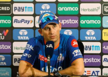 I Didnt Understand Our Bowling Unit His Part, Frustrated Indian Coach Shane Bond Says After Defeat