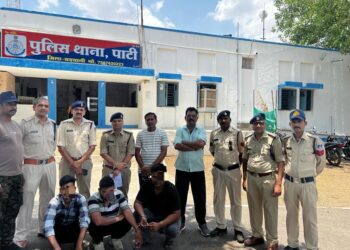 थाना पाटी पुलिस टीम ने अवैध शराब परिवहन करते आरोपी व तूफान वाहन को पकडने मे सफलता प्राप्त की