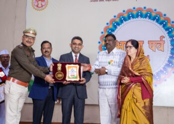 कुक्षी थाना प्रभारी राजेश यादव हुए सम्मानित