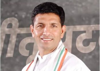 भाजपा सरकार ने किसानों के लिए बनाए युद्ध स्तर जैसे हालात: जीतू पटवारी