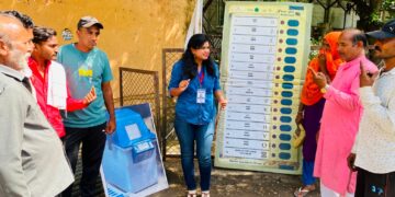 आ रही है मतदान की घड़ी, जागरूकता के लिये जोड़े कड़ी –सारिका