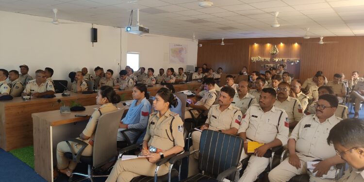 01 जुलाई 2024 से लागू होने वाले नवीन कानून हेतु बड़वानी पुलिस कर्मियों को लगातार किया जा रहा है प्रशिक्षित