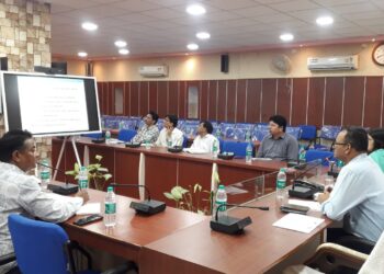 नमामि गंगे परियोजना अभियान के संबंध में बैठक आयोजित