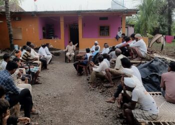 थाना पानसेमल पुलिस द्वारा ग्राम अलखड में लगाई पुलिस चौपाल*