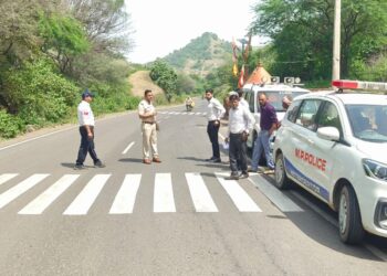 *सड़क हादसों में कमी लाने के लिए RTO बड़वानी, यातायात प्रभारी एवं सड़क प्रबंधन अधिकारियों ने किया निरीक्षण*