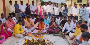 मुख्यमंत्री वृंदावन ग्राम योजना में चयनित ग्राम चिखल्दा में हुआ गौवर्धन पूजा के जिला स्तरीय कार्यक्रम का आयोजन