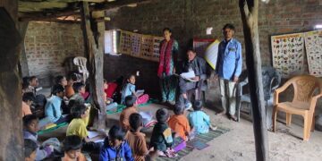 विकासखण्ड पाटी में 24 अधिकारियों द्वारा एक साथ 60 शालाओ का किया अवलोकन 2 शालाए मिली बंद, अनुपस्थित अतिथि शिक्षकों के विरूद्ध कार्यवाही