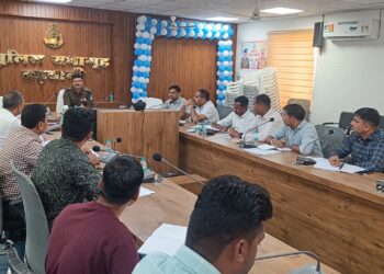 अधीक्षक ने ली आसूचना संकलन करने वाले पुलिसकर्मियों की मासिक बैठक